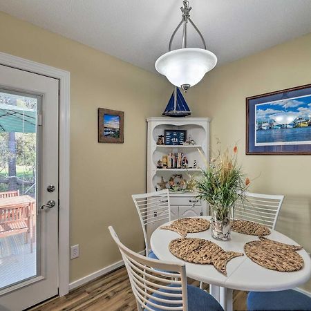 Beaufort Pad With Patio 3 Blocks To Waterfront! Kültér fotó