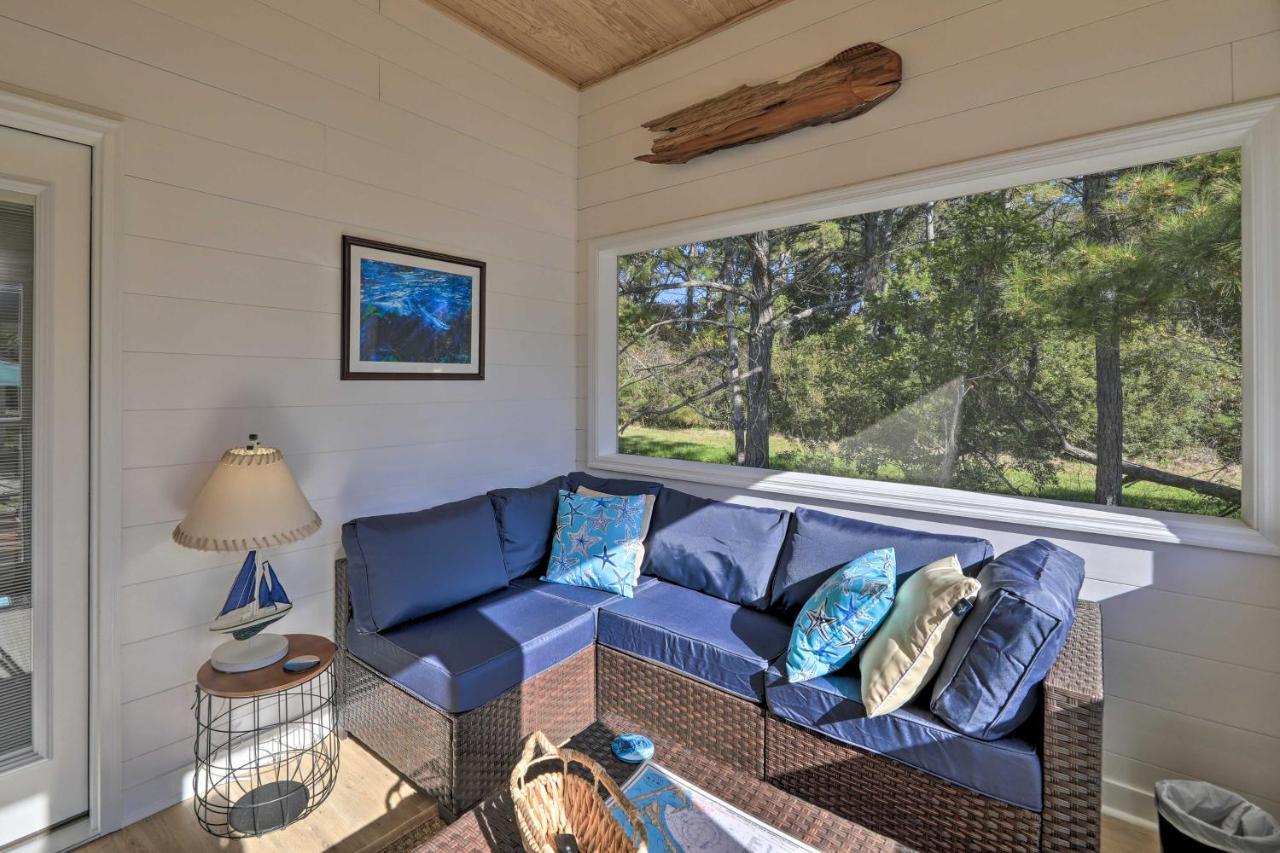 Beaufort Pad With Patio 3 Blocks To Waterfront! Kültér fotó