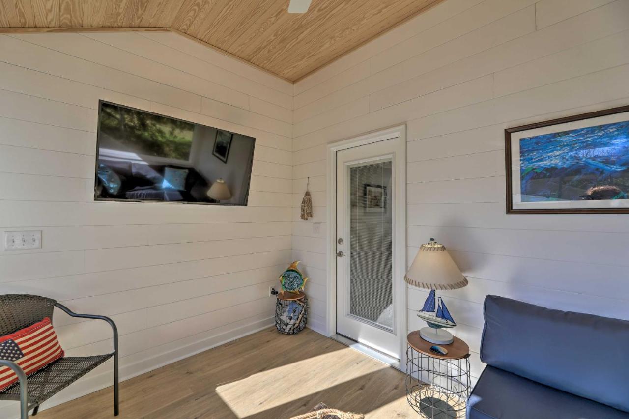 Beaufort Pad With Patio 3 Blocks To Waterfront! Kültér fotó